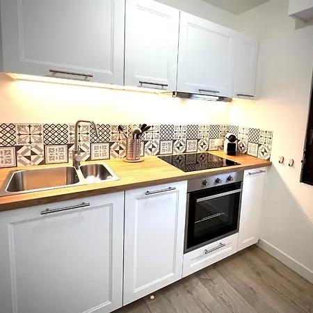 Apartament T2 Hyper Centre 3 Etoiles Rue Du Casino